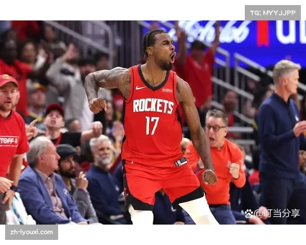 火箭新星贾巴里·史密斯首战出彩,25分5篮板5助攻引领球队获胜